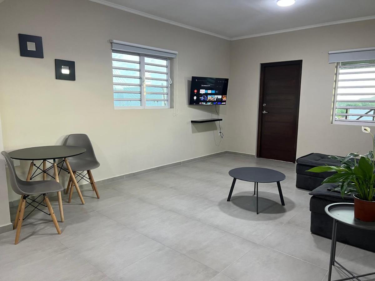 Cataleya Apartments Near Airport ウィレムスタッド エクステリア 写真