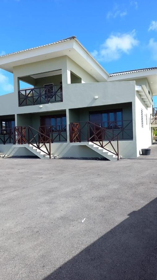 Cataleya Apartments Near Airport ウィレムスタッド エクステリア 写真
